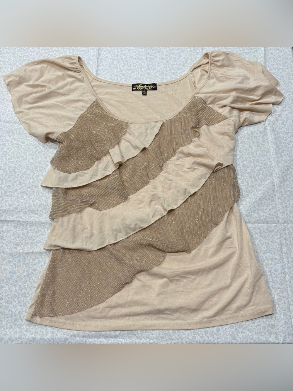 Vintage Absolutely Famous Y2K Shimmer Gold Scoop Neck Ruffle Party Top McBling